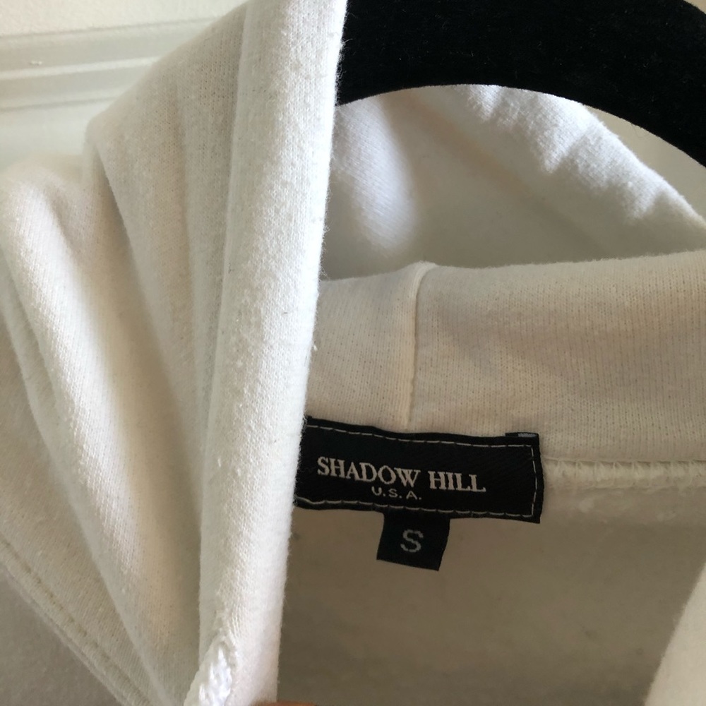 White shadow hill hoodie in Size S